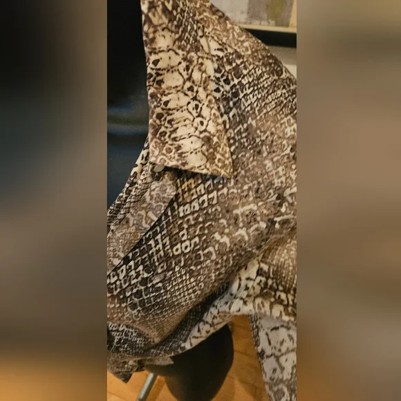 Ralph Lauren Brown Snake Print Blouse - Picture 3 of 3